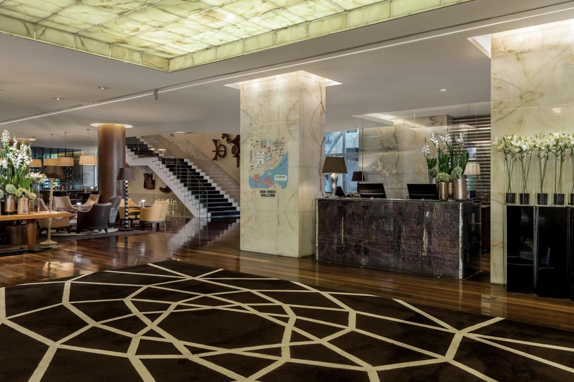 Sheraton Lisboa Hotel & Spa Exterior photo